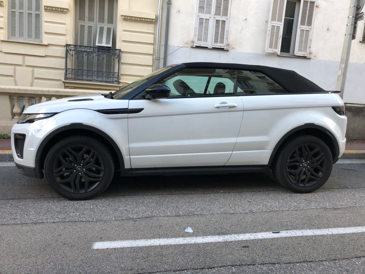Land Rover Evoque — photo 2